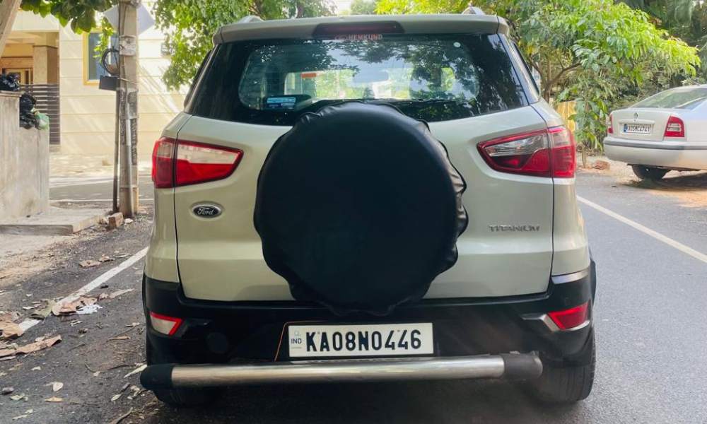 FORD ECOSPORTS TITANIUM -3
