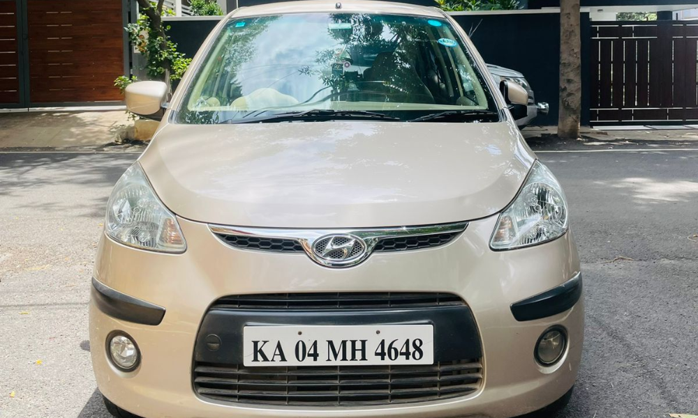 HYUNDAI I10 SPORTZ - 1