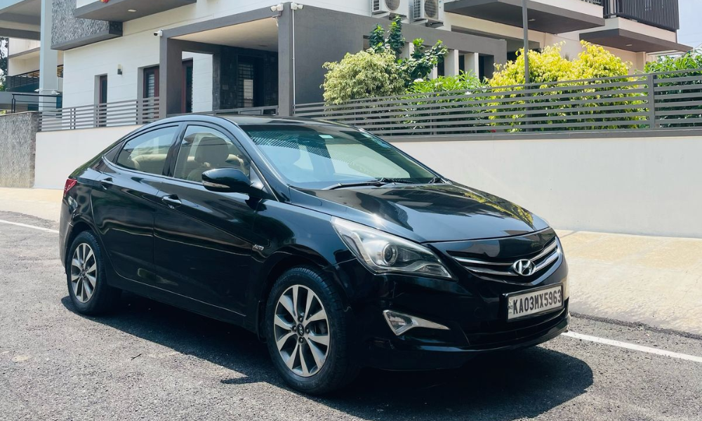 HYUNDAI VARNA 1.6 SX - 2