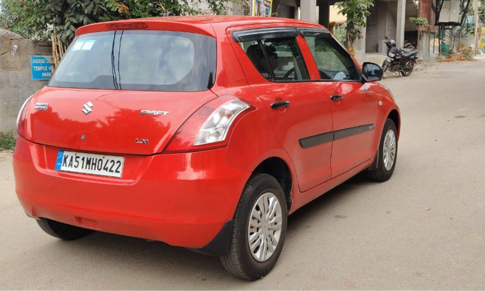 MARUTI SWIFT LXI2 - 3