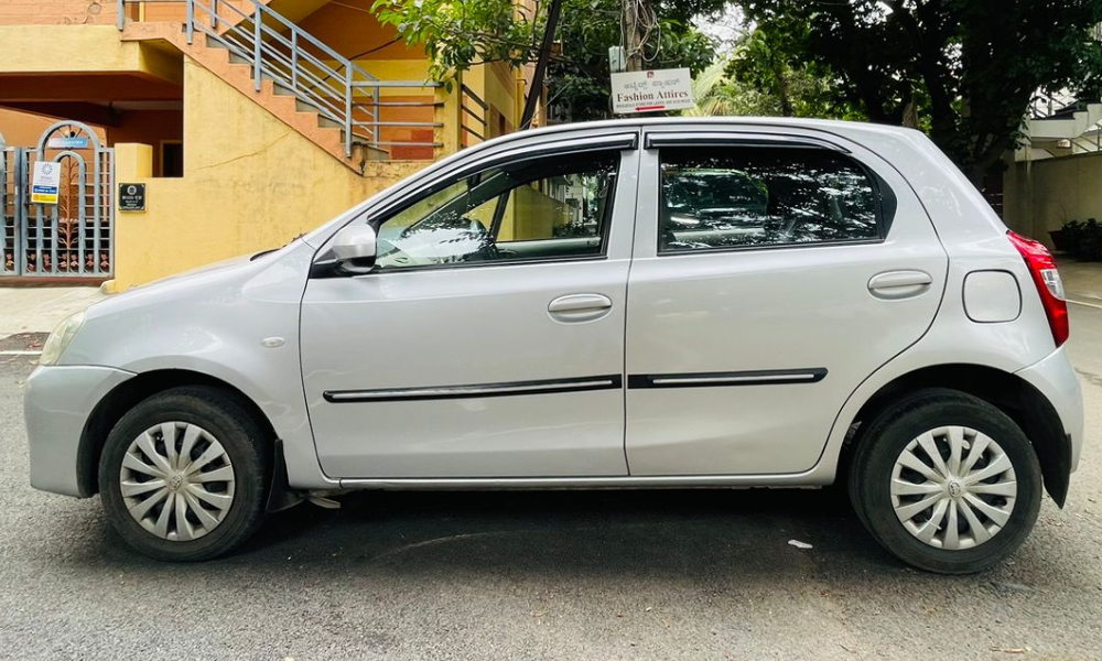 TOYOTA ETIOS LIVA GD - 2