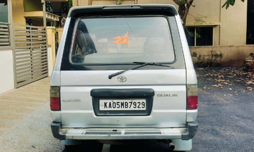 Toyota Qualis GS - 3