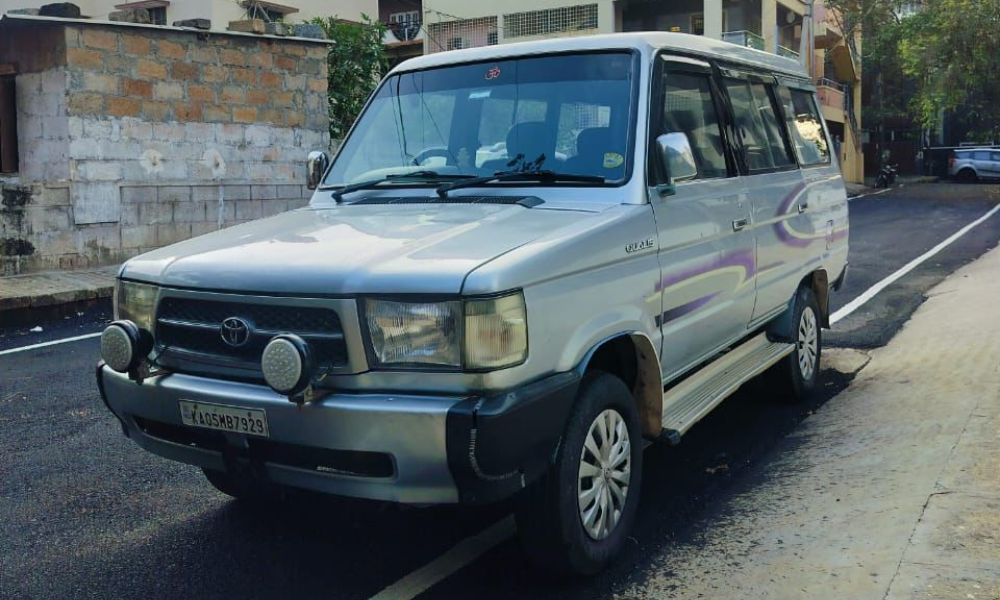 Toyota qulis GD -3